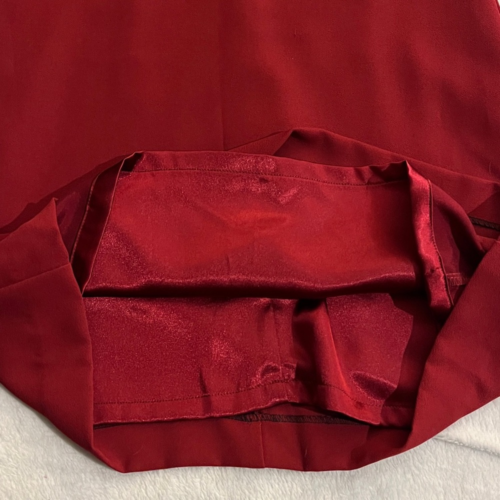 White House Black Market burgundy dress w/ pleated lace sleeves & neckline. S - Picture 13 of 14